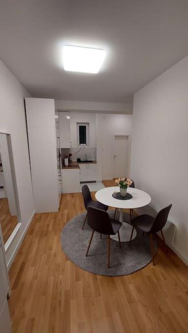 Apartment Green Lux Белград Екстериор снимка