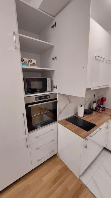 Apartment Green Lux Белград Екстериор снимка